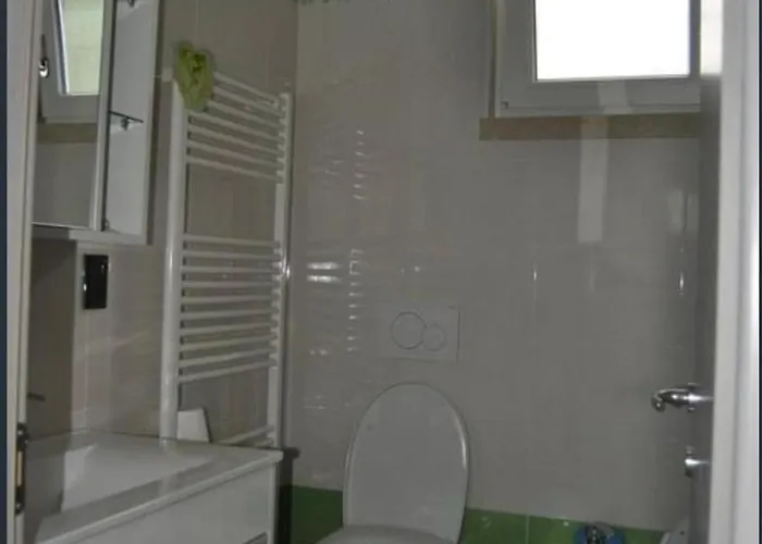 Romantico A Cassone Di Malcesine